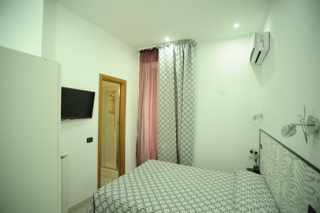 Hotel Le Stanze Di Francesco Roma Exterior foto